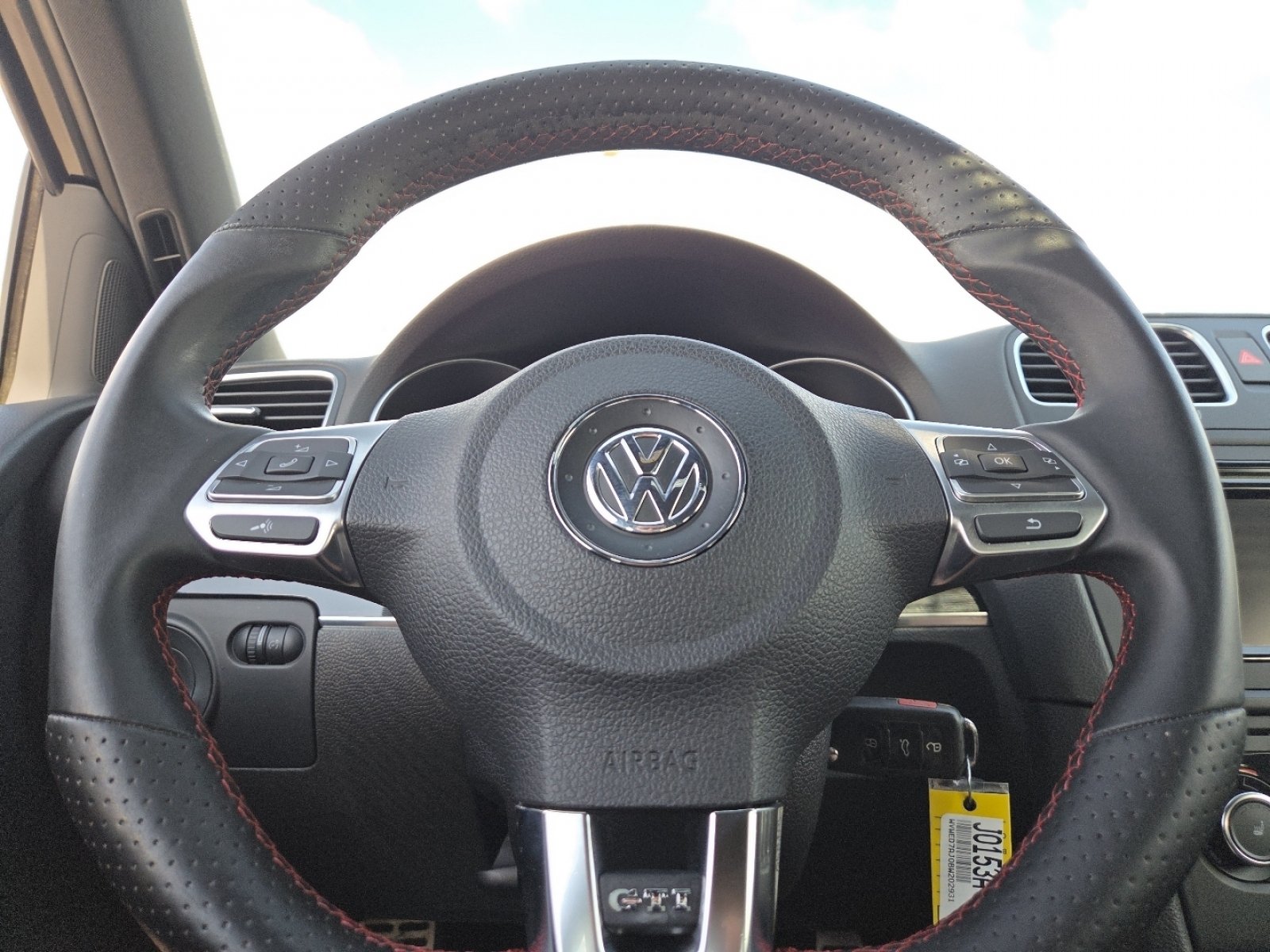 Used 2011 Volkswagen GTI 2-Door FWD image 24