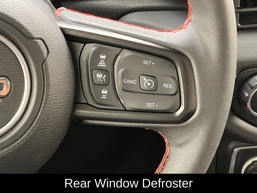 Used 2024 Jeep Wrangler Unlimited Rubicon w/ Technology Group image 17