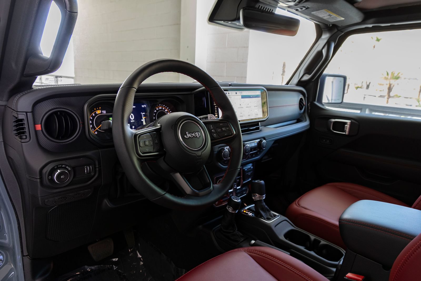 Used 2024 Jeep Wrangler Unlimited Rubicon 392 AWD/4WD image 21