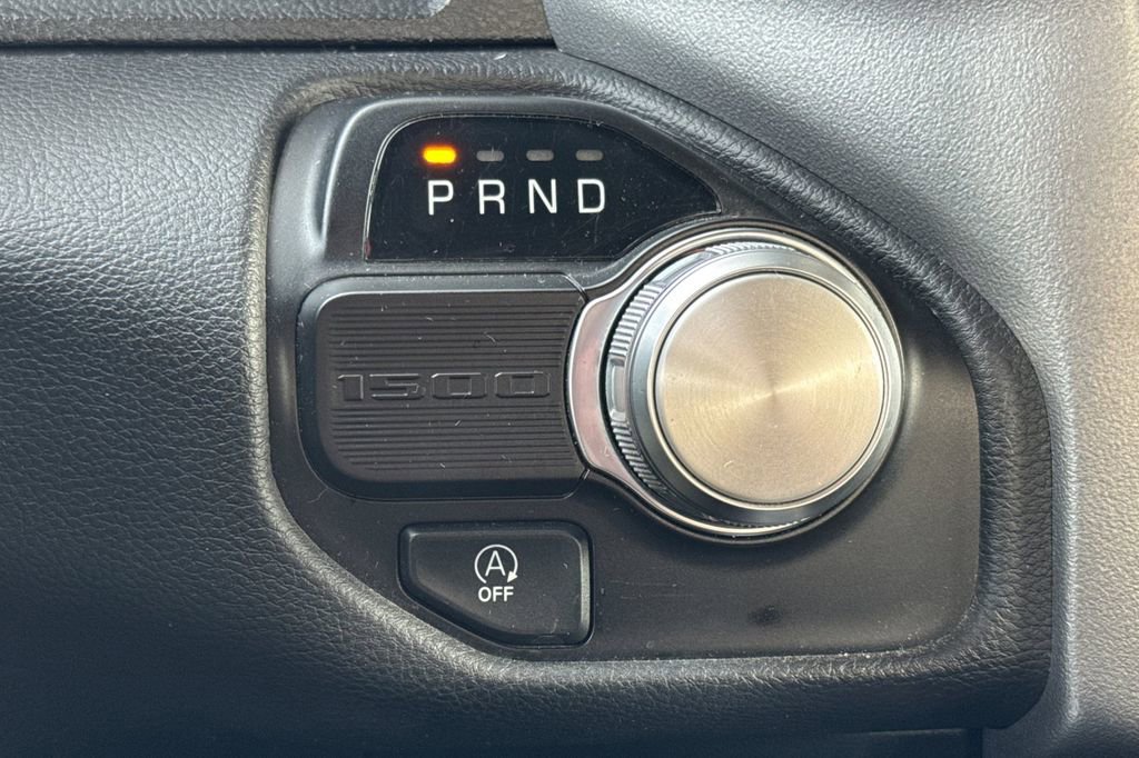 Used 2024 RAM 1500 Laramie image 31
