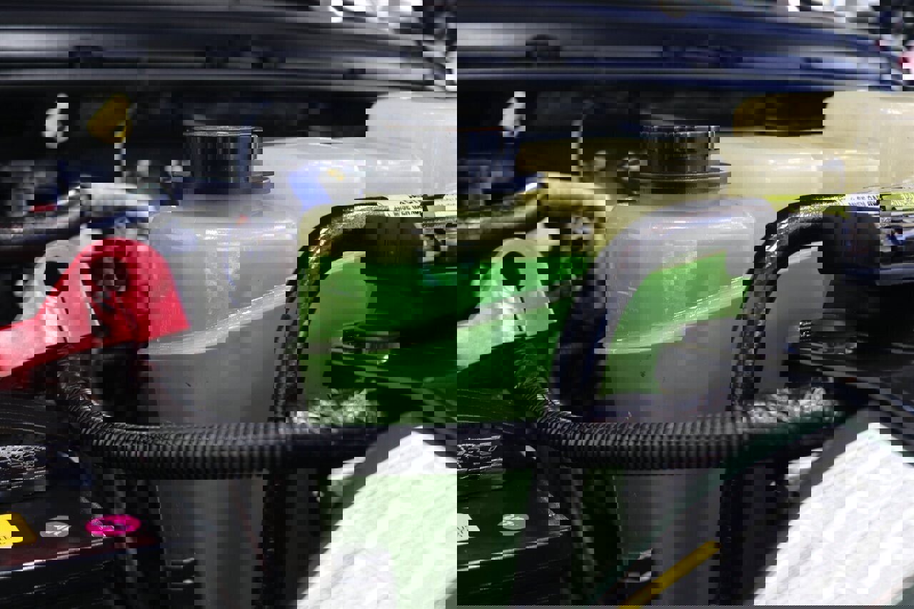 Used 2001 Ford Excursion Limited image 41