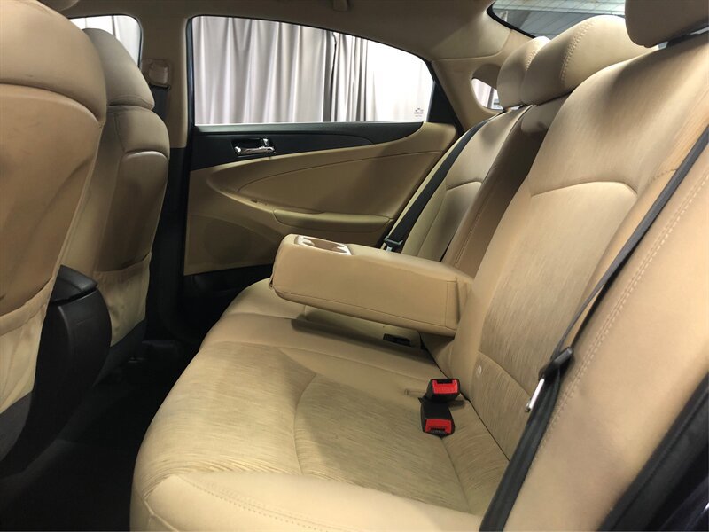 Used 2011 Hyundai Sonata GLS w/ Popular Equipment Pkg 2 FWD image 10