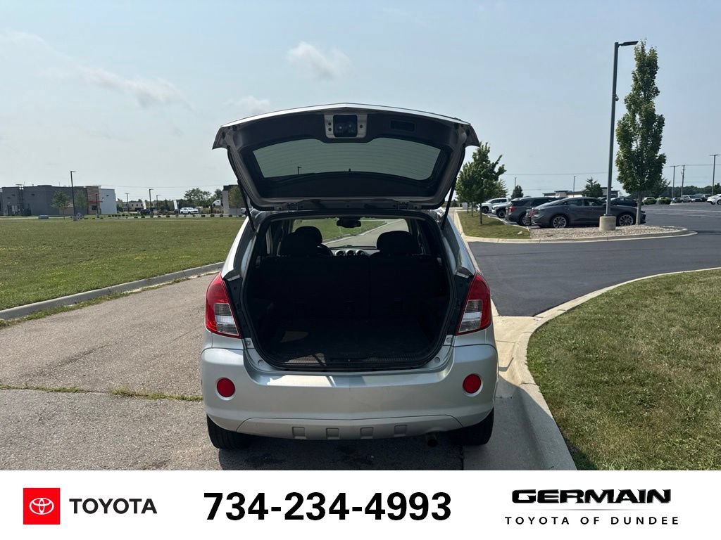Used 2013 Chevrolet Captiva Sport LT FWD image 12