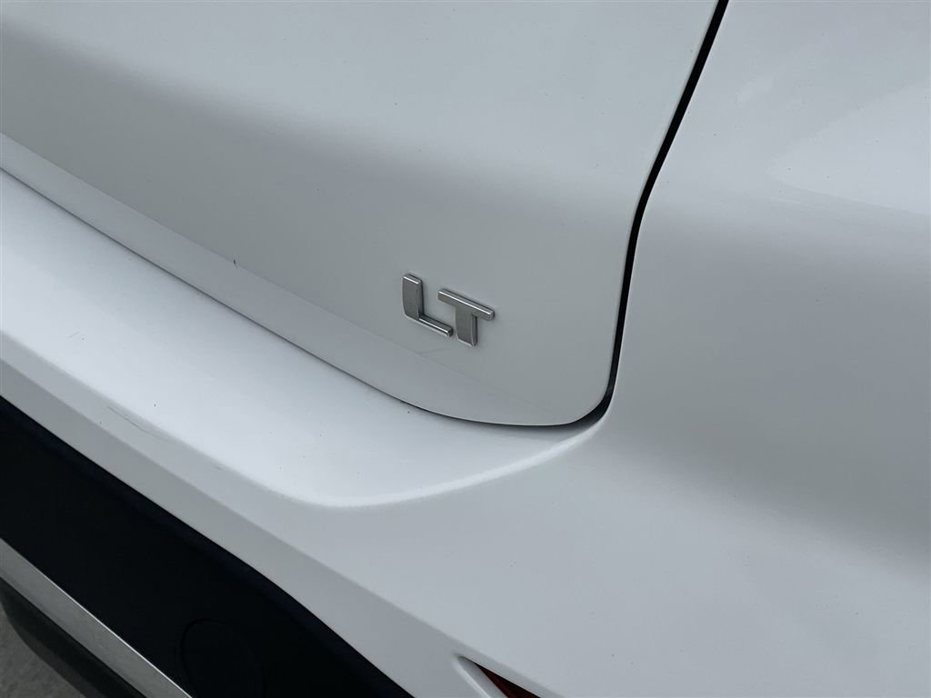 Used 2023 Chevrolet Equinox LT image 29