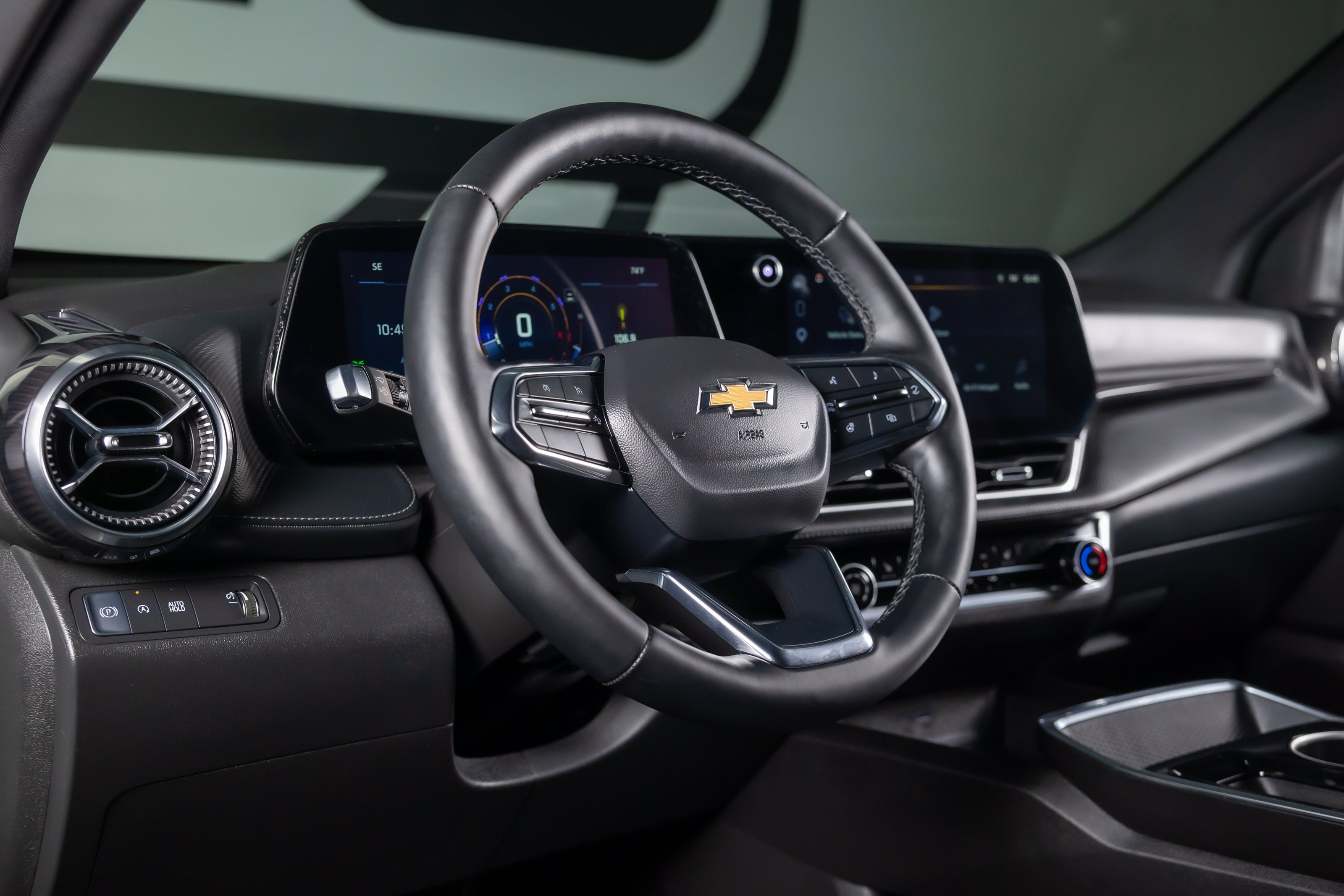 Used 2025 Chevrolet Equinox LT FWD image 26