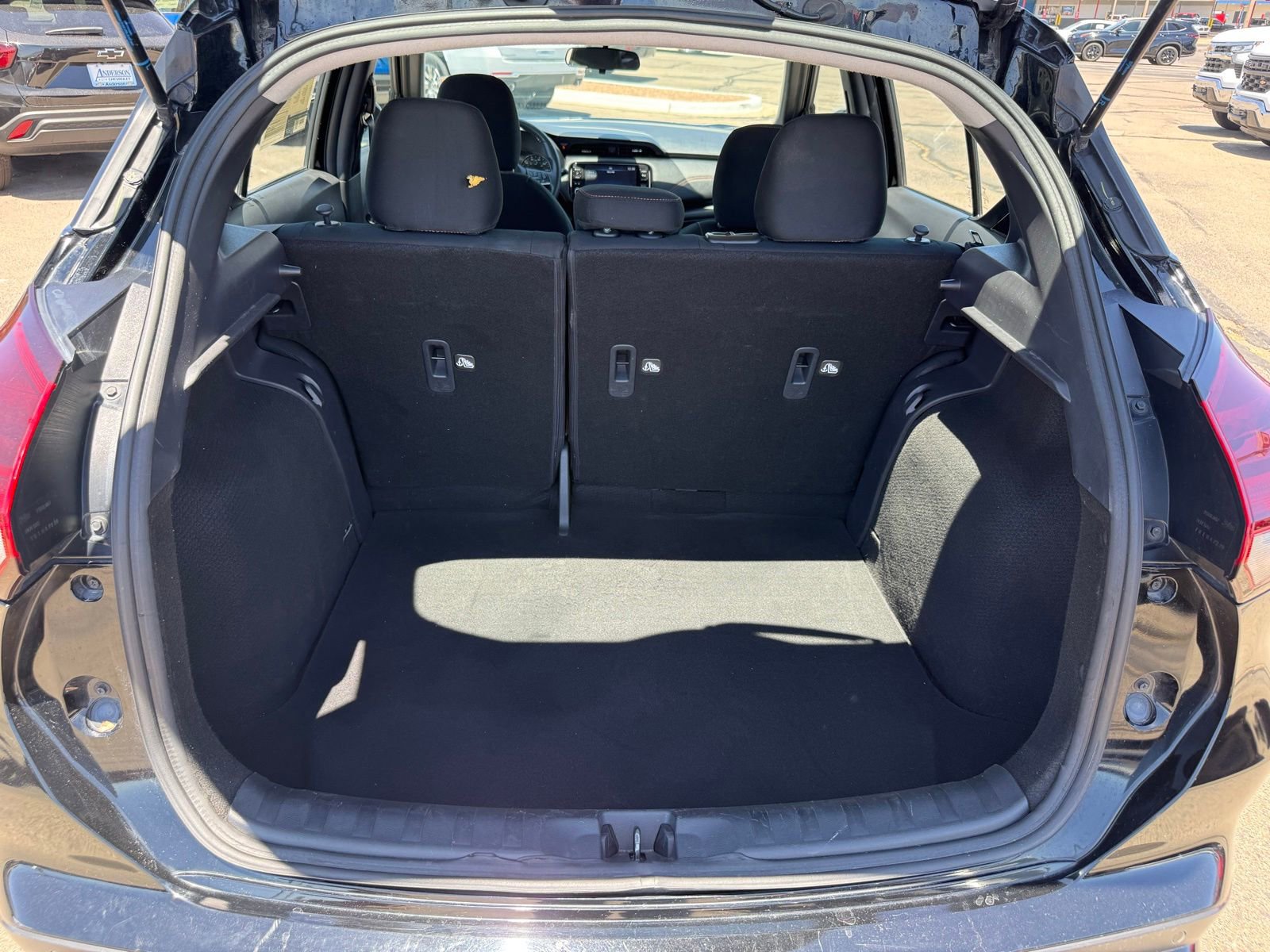 Used 2024 Nissan Kicks SR FWD image 36