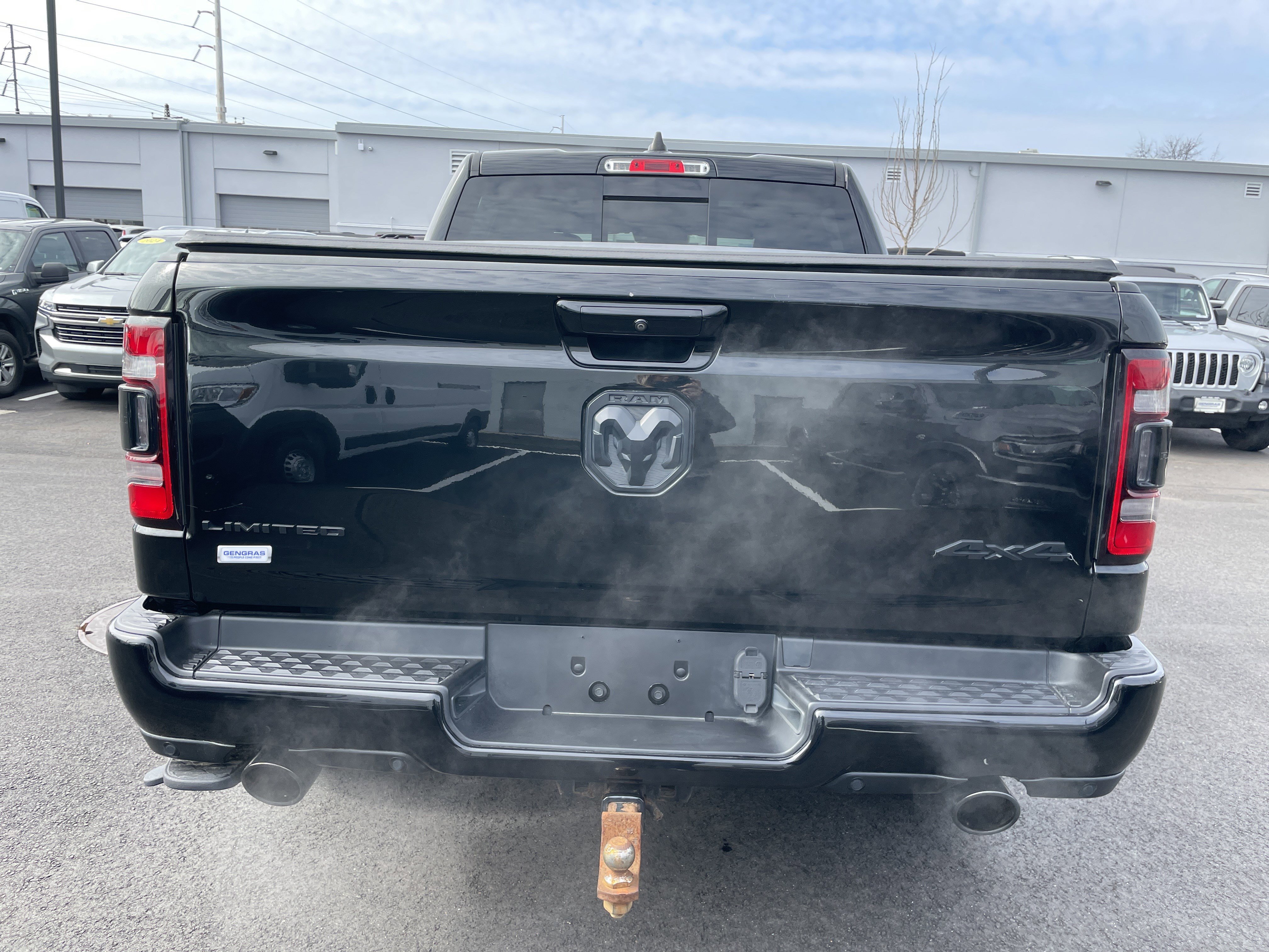 Used 2020 RAM 1500 Limited w/ Black Appearance Package image 22