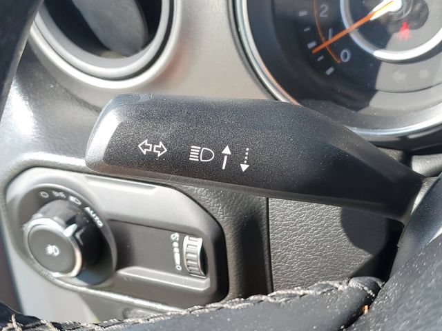 Used 2023 Jeep Wrangler Sport AWD/4WD image 18