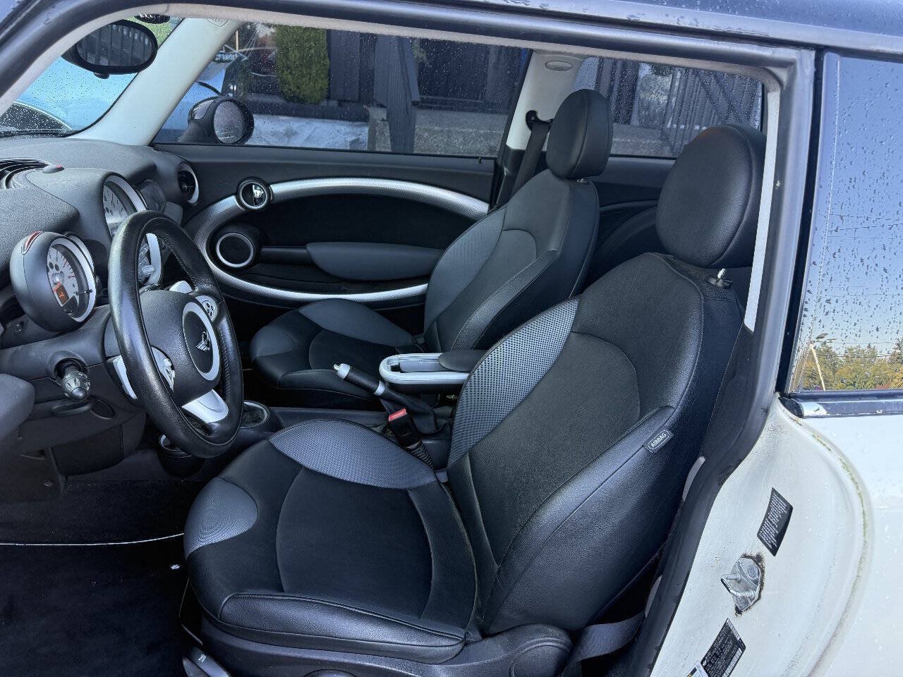 Used 2007 MINI Cooper S FWD image 12