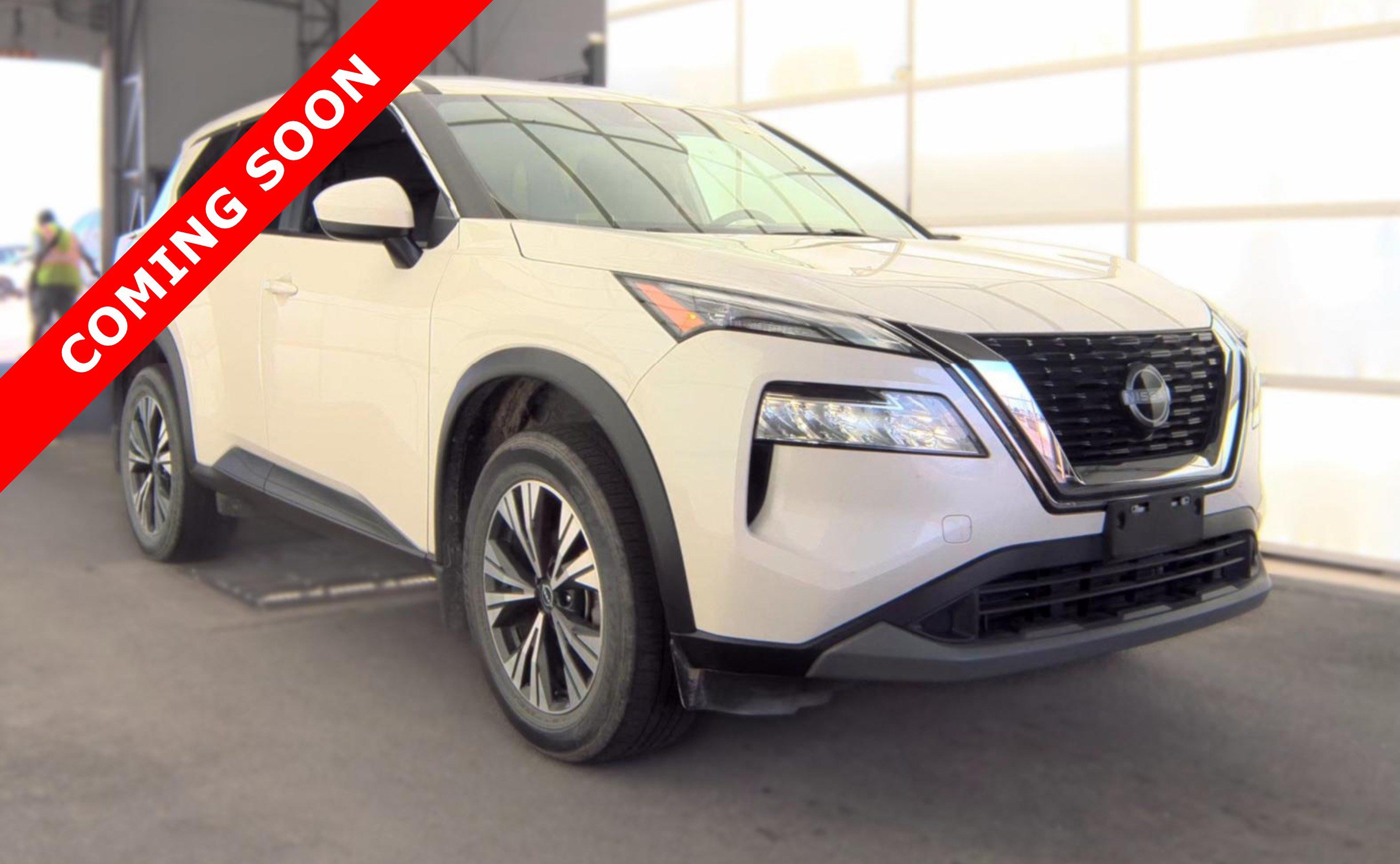 Used 2023 Nissan Rogue SV AWD/4WD image 3