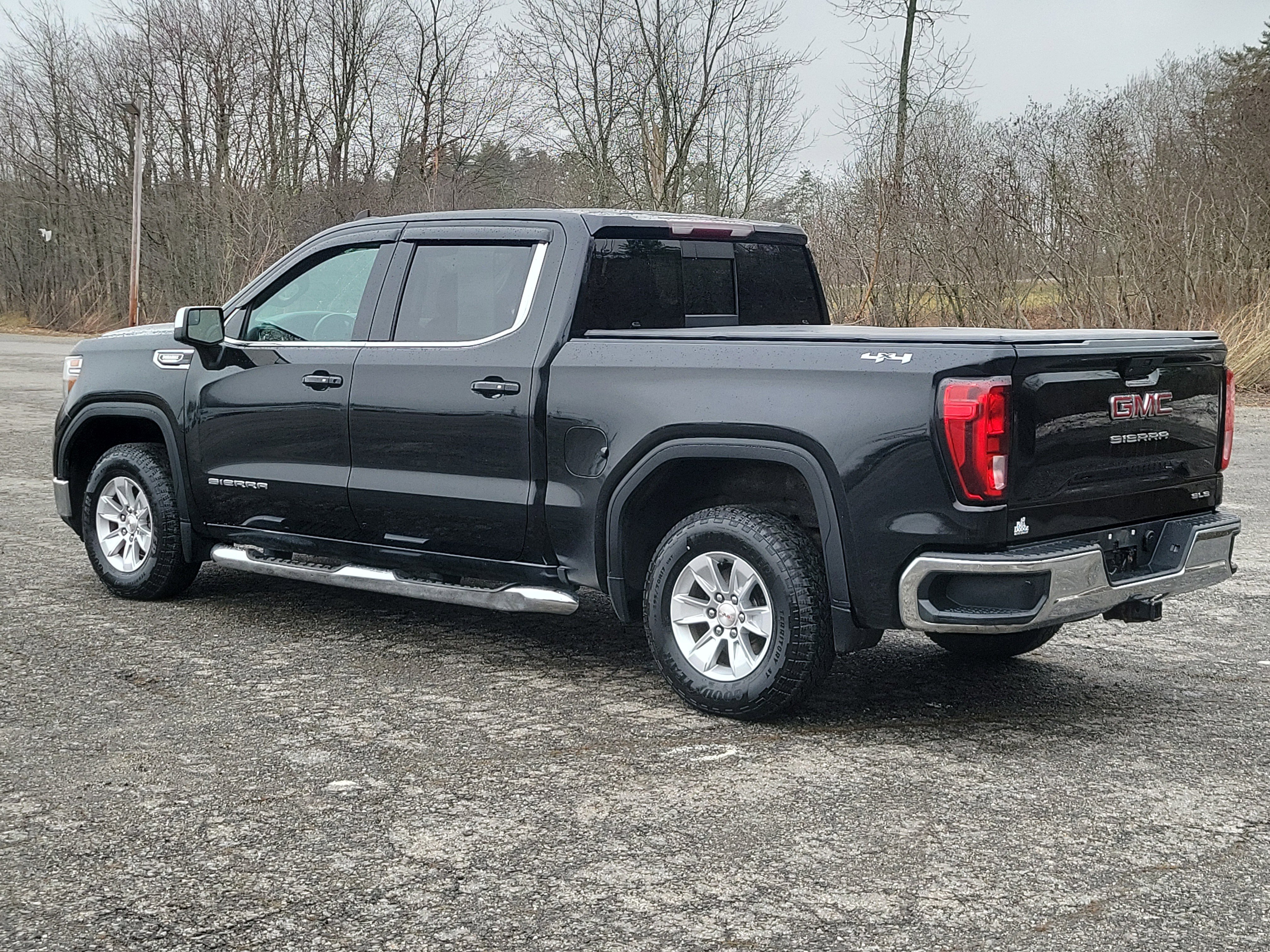 Used 2020 GMC Sierra 1500 SLE w/ SLE Value Package image 7