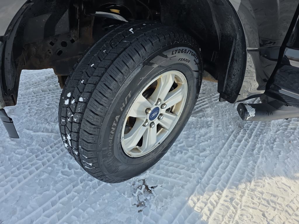 Used 2018 Ford F150 XLT w/ Trailer Tow Package image 31