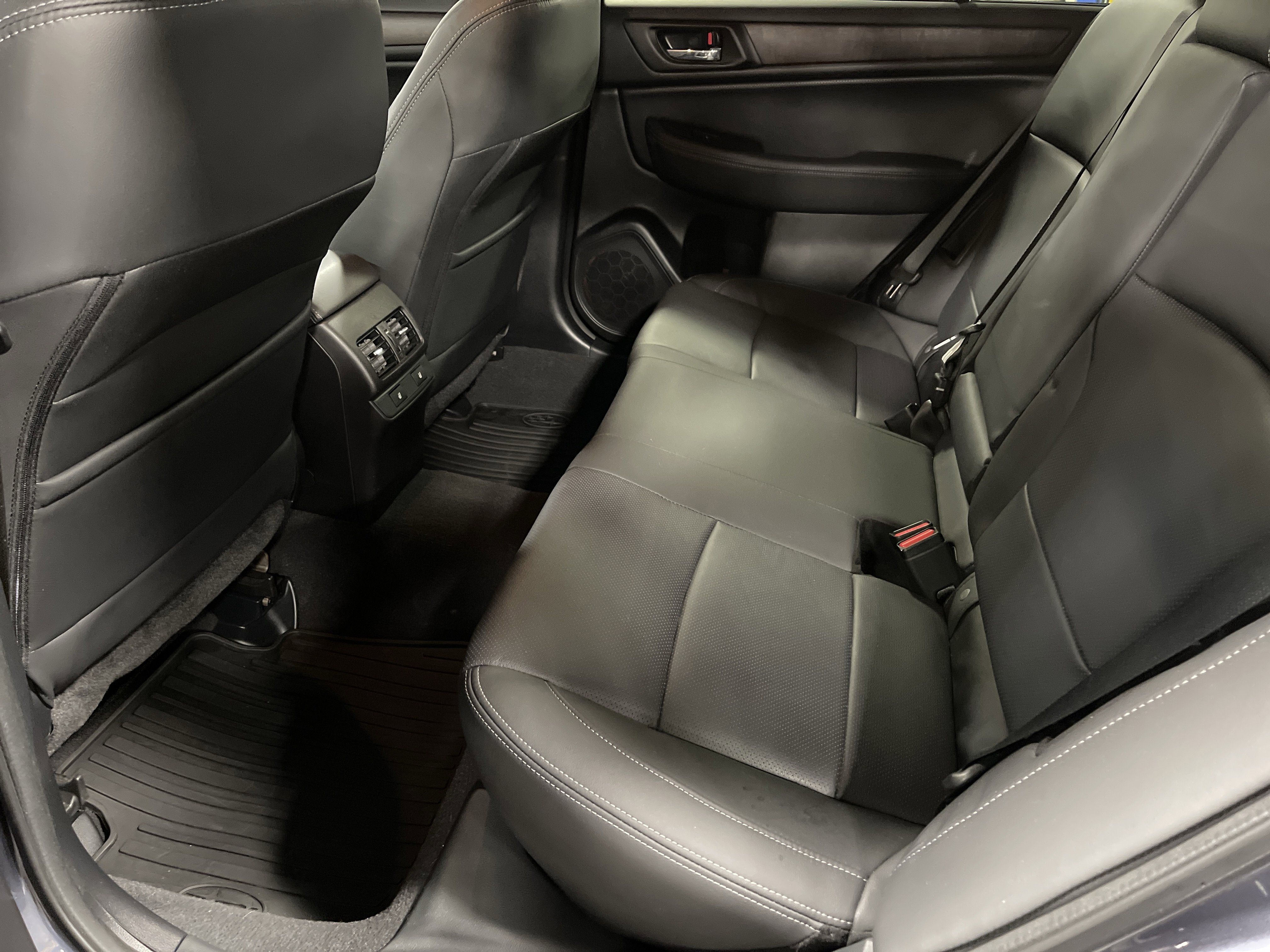 Used 2016 Subaru Outback 2.5i Limited w/ Protection Package #1 image 10