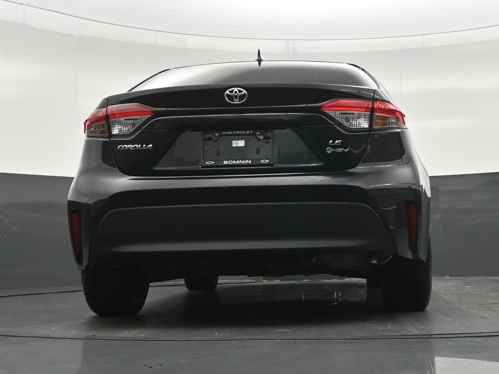 Used 2026 Toyota Corolla LE FWD image 27