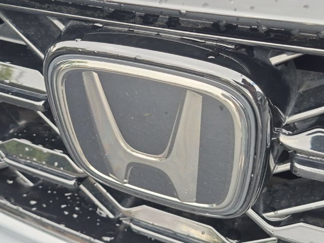 Used 2023 Honda CR-V Sport image 11