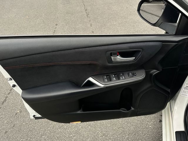 Used 2017 Toyota Camry XSE image 13