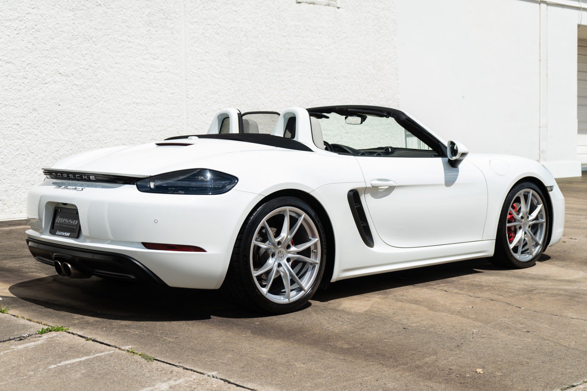 Used 2023 Porsche 718 Boxster S RWD image 4
