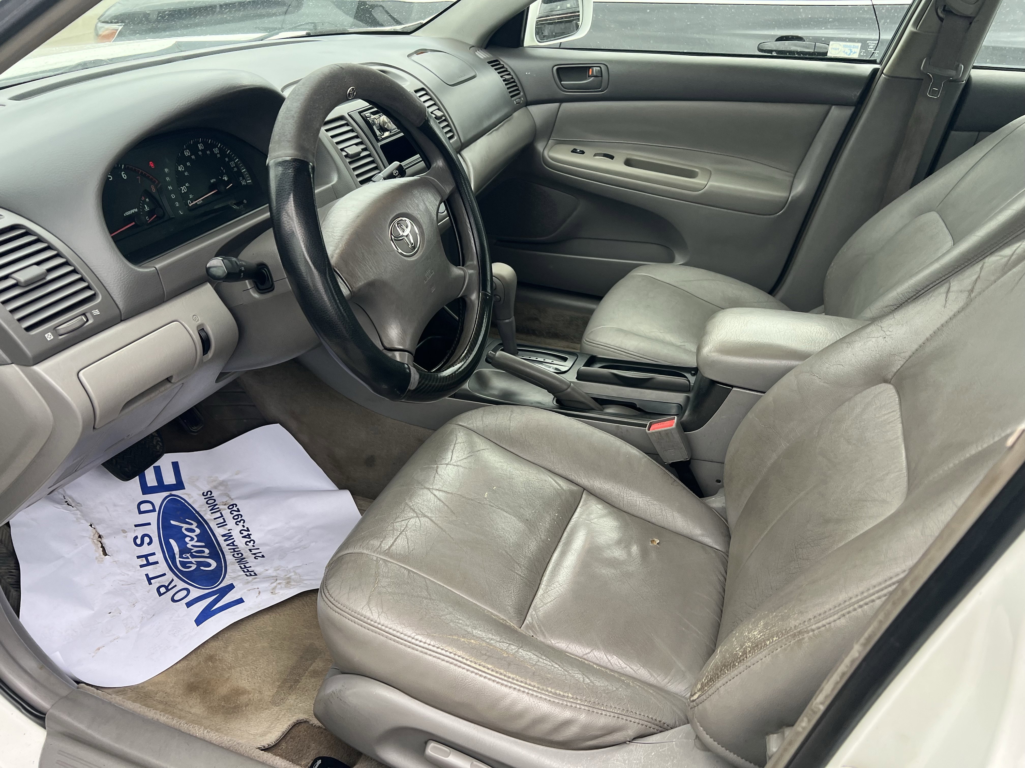 Used 2002 Toyota Camry LE image 4