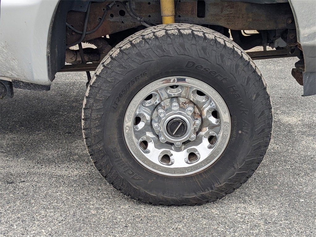 Used 2004 Ford F350 XL image 11