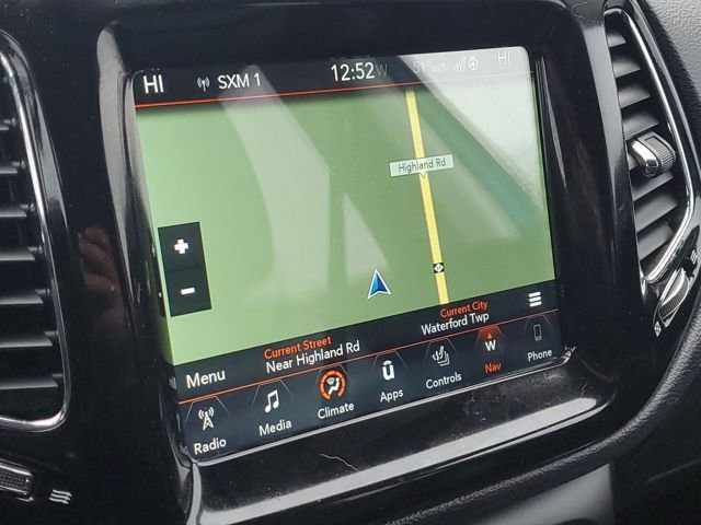 Used 2017 Jeep Compass Limited w/ Navigation Group image 17