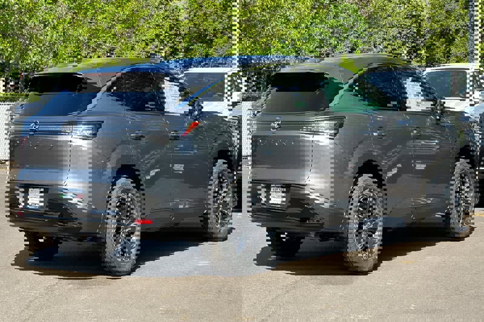New 2025 Nissan Murano SV image 2