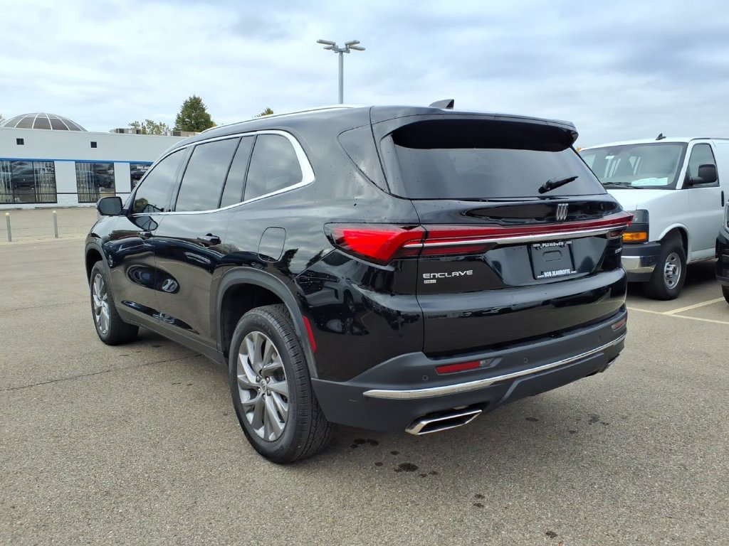 Used 2026 Buick Enclave Preferred AWD/4WD image 7