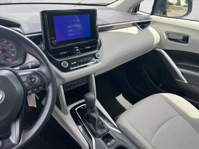 Used 2024 Toyota Corolla Cross L AWD/4WD image 15