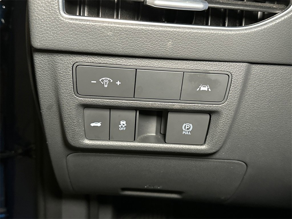 Used 2021 Hyundai Sonata Limited image 22