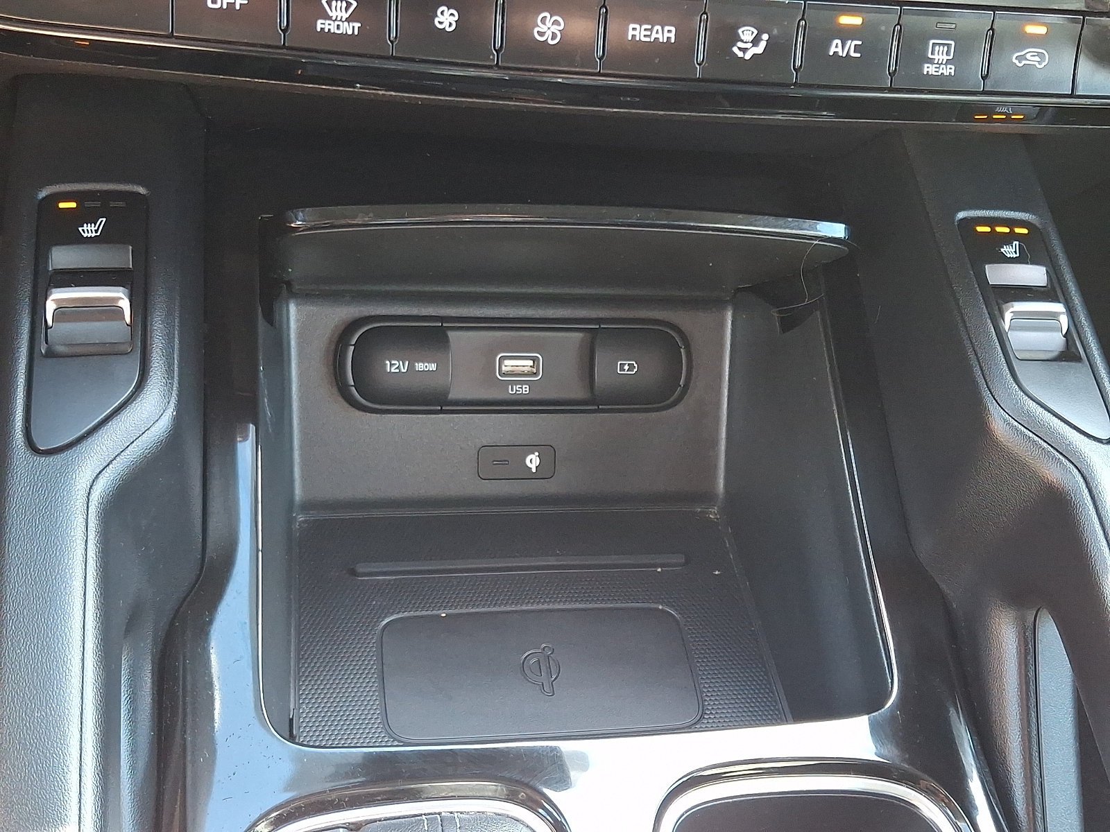 Used 2022 Kia Telluride S AWD/4WD image 25