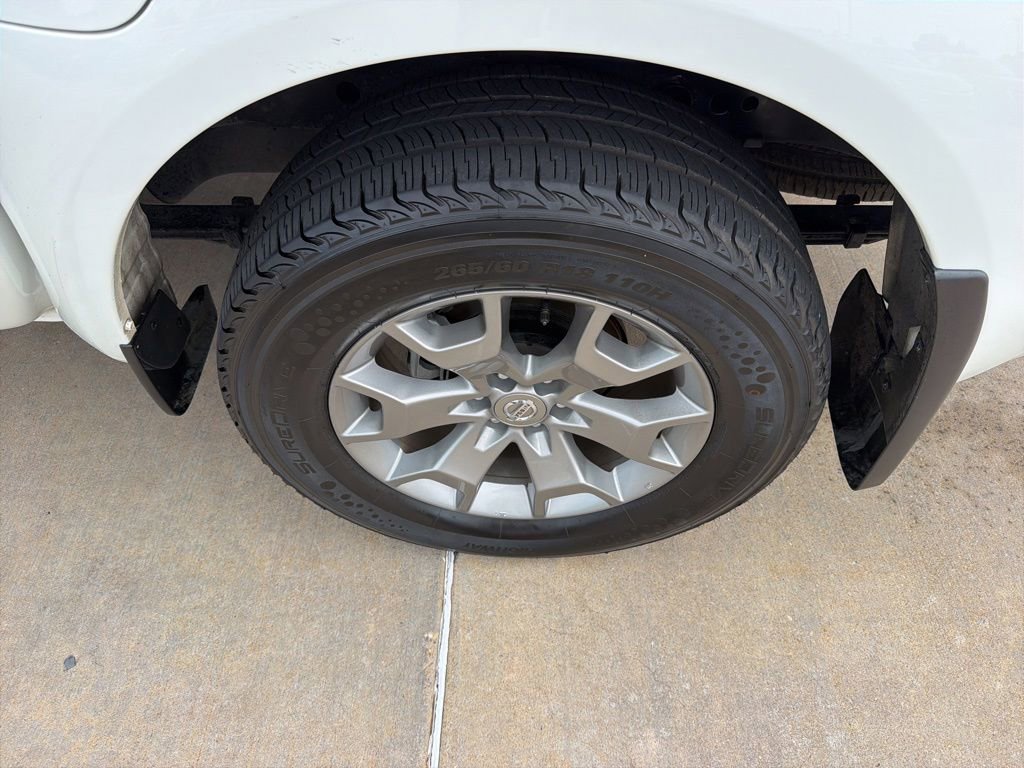 Used 2020 Nissan Frontier SV RWD image 9