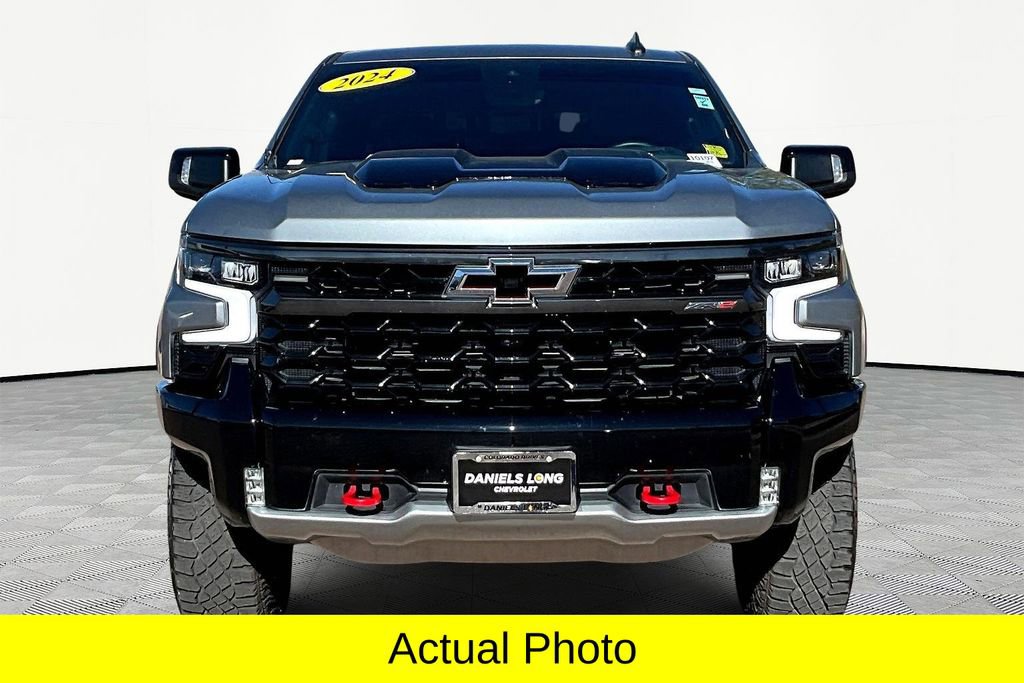 Used 2024 Chevrolet Silverado 1500 ZR2 w/ Technology Package image 3