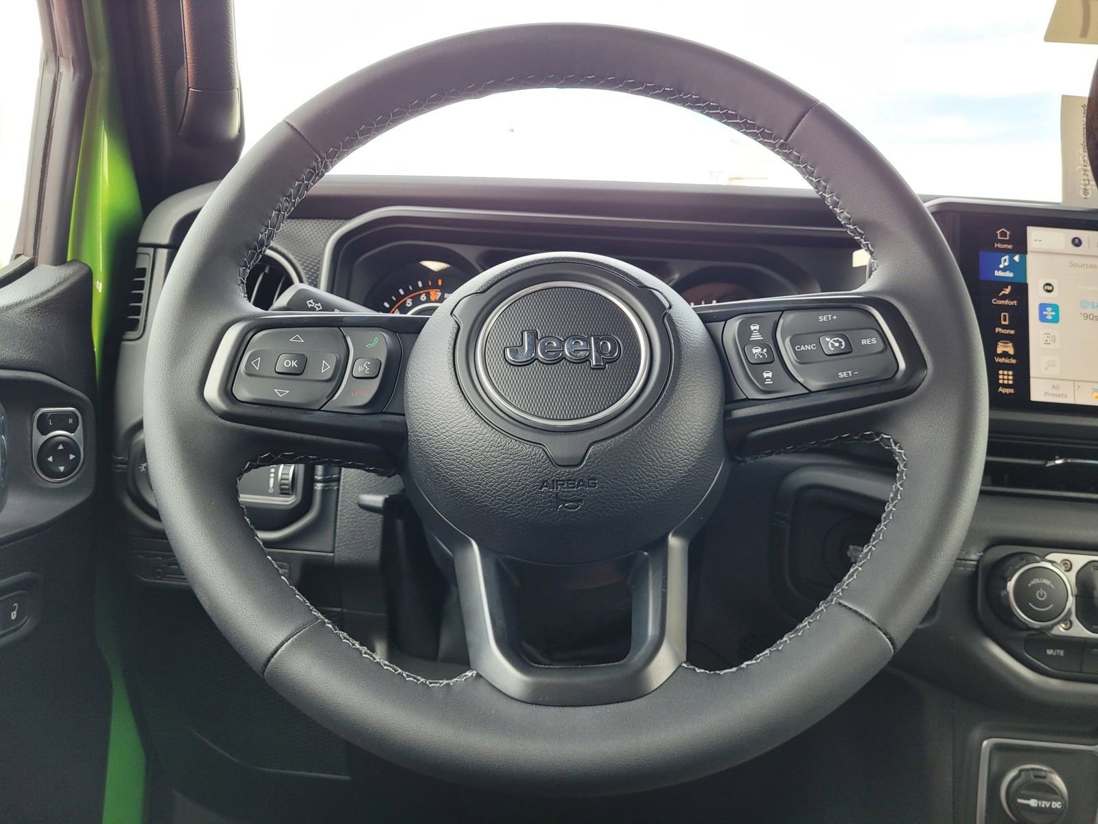 New 2025 Jeep Gladiator Rubicon image 15