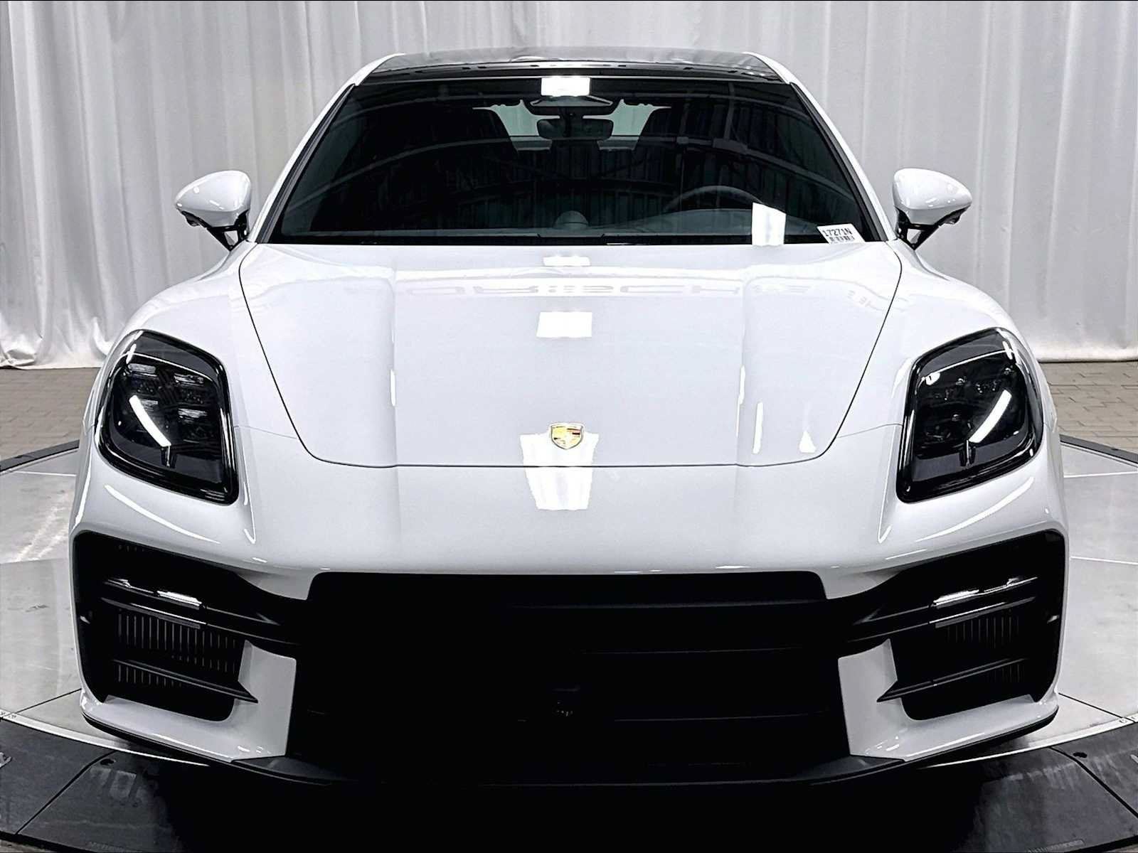 New 2026 Porsche Panamera 4 AWD/4WD image 10