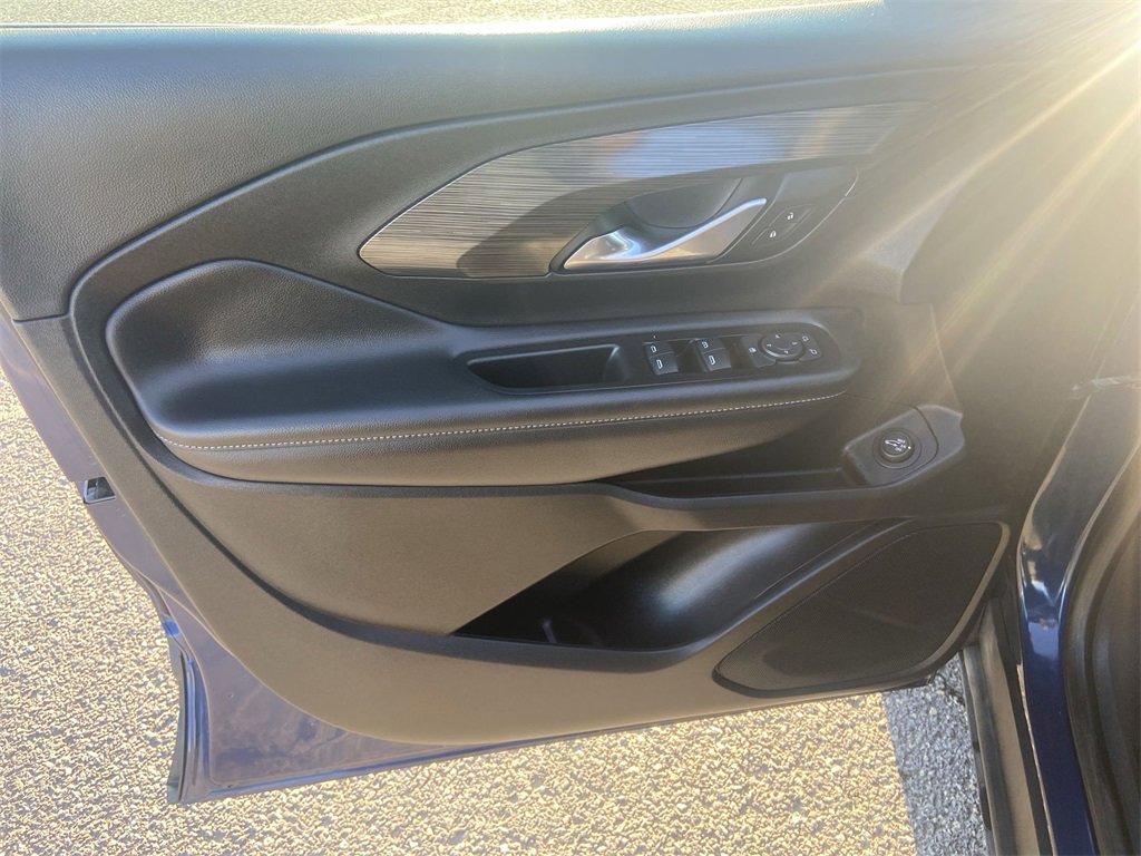 Certified 2022 GMC Terrain SLE w/ Driver Convenience Package image 22