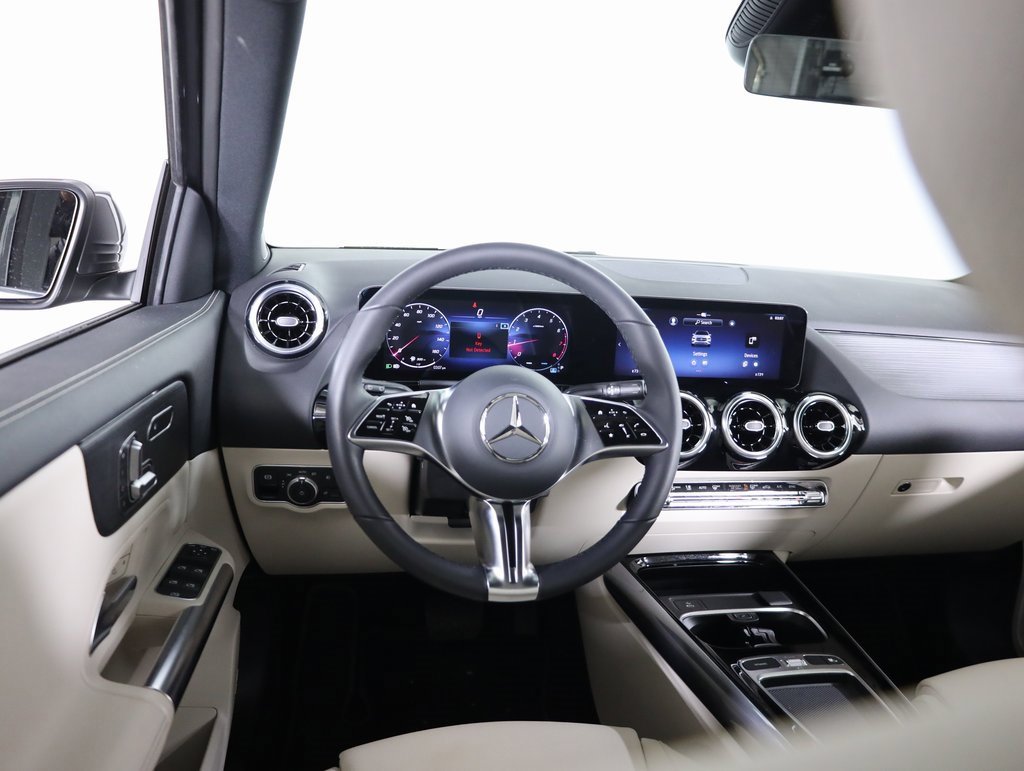 Certified 2026 Mercedes-Benz GLA 250 4MATIC image 30