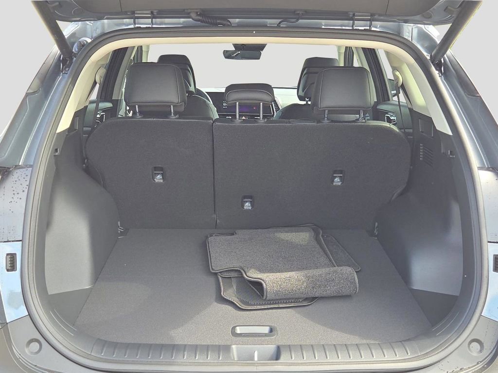 Certified 2025 Kia Sportage EX w/ Premium Package image 13