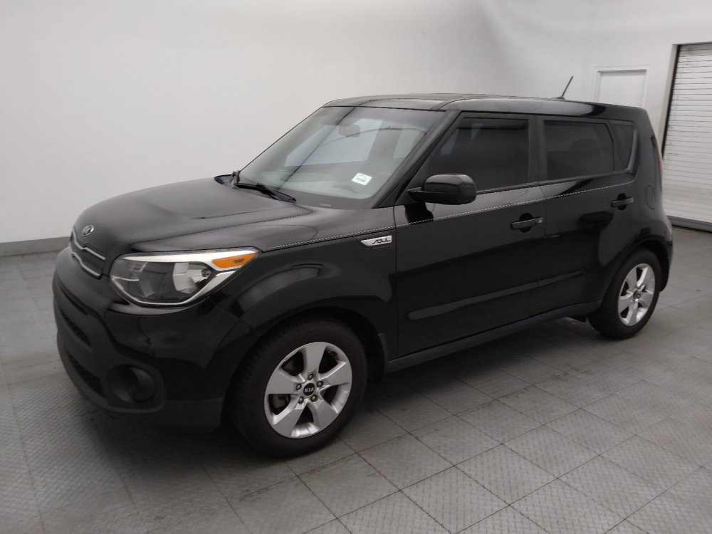Used 2017 Kia Soul FWD image 2