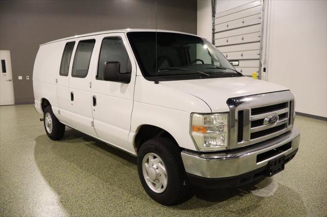 Used 2008 Ford E-150 and Econoline 150 image 1