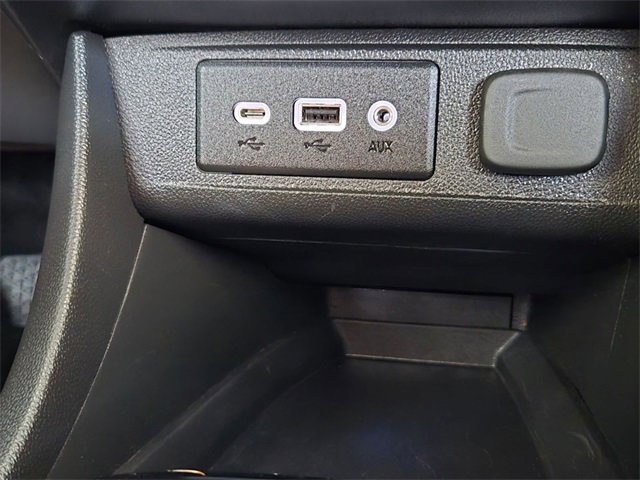 Certified 2023 Buick Encore GX Select w/ Experience Buick Package image 20