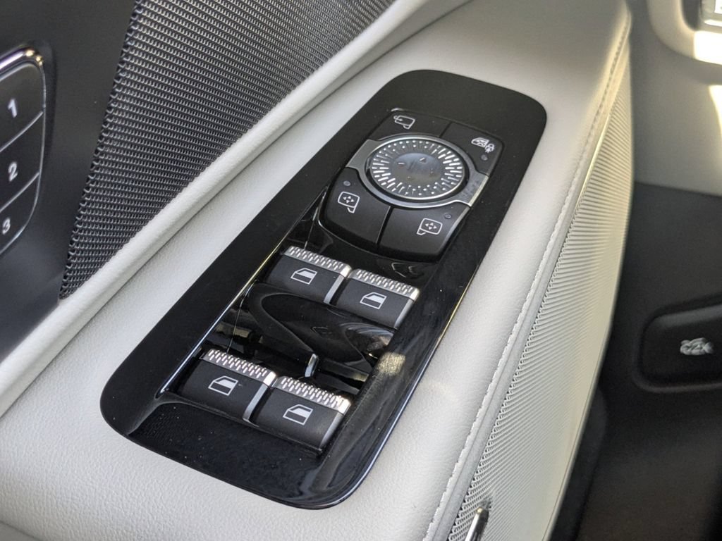 New 2026 Lincoln Nautilus Reserve w/ Jet Appearance Package AWD/4WD image 27