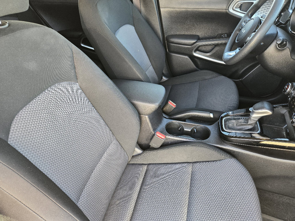 Used 2024 Kia Soul S image 19