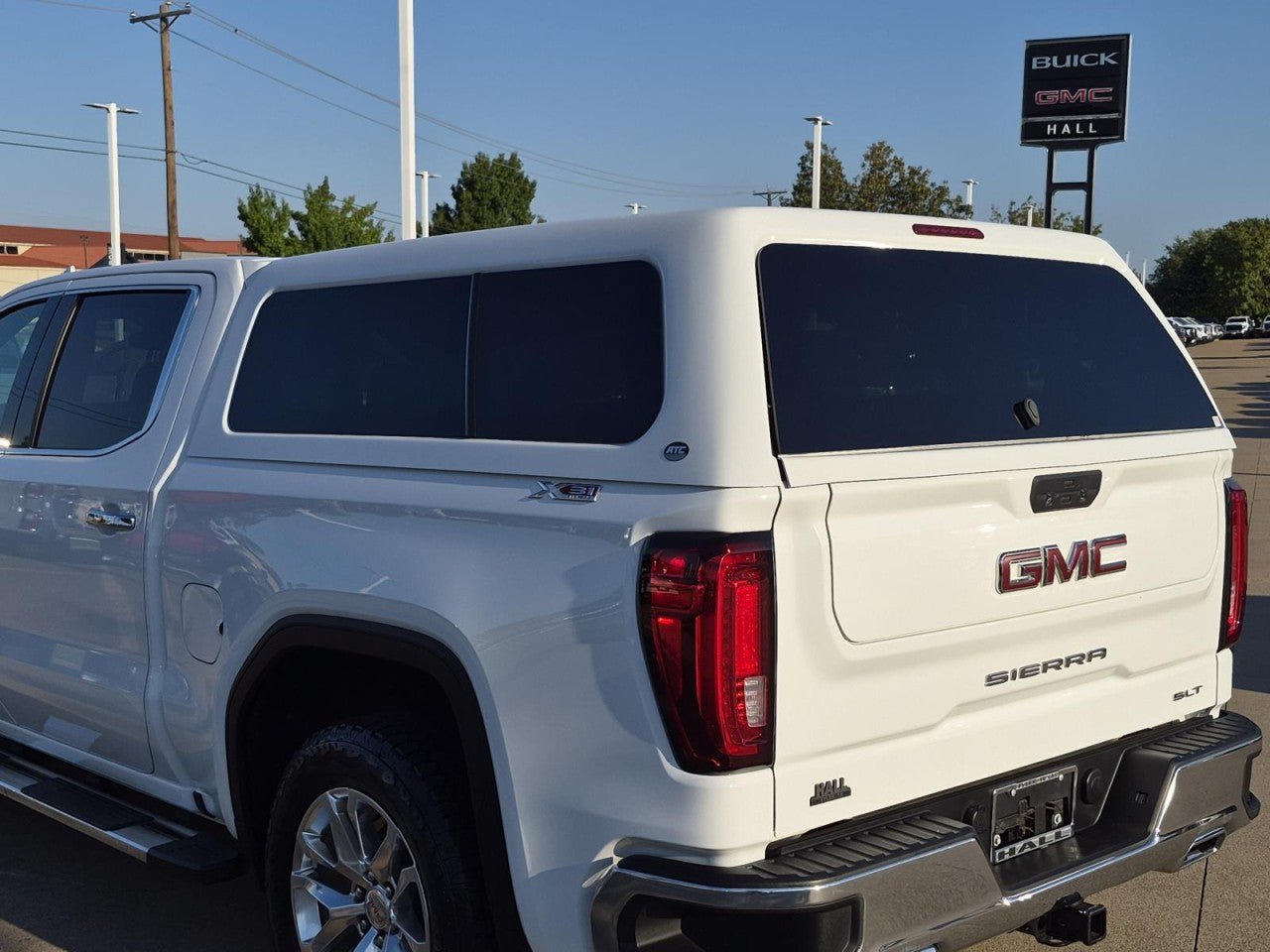 Certified 2020 GMC Sierra 1500 SLT AWD/4WD image 11