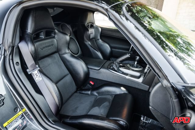 Used 2010 Dodge Viper ACR RWD image 76