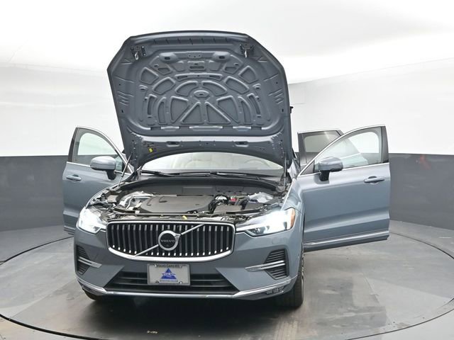 Used 2022 Volvo XC60 B6 Inscription w/ Advanced Package image 56