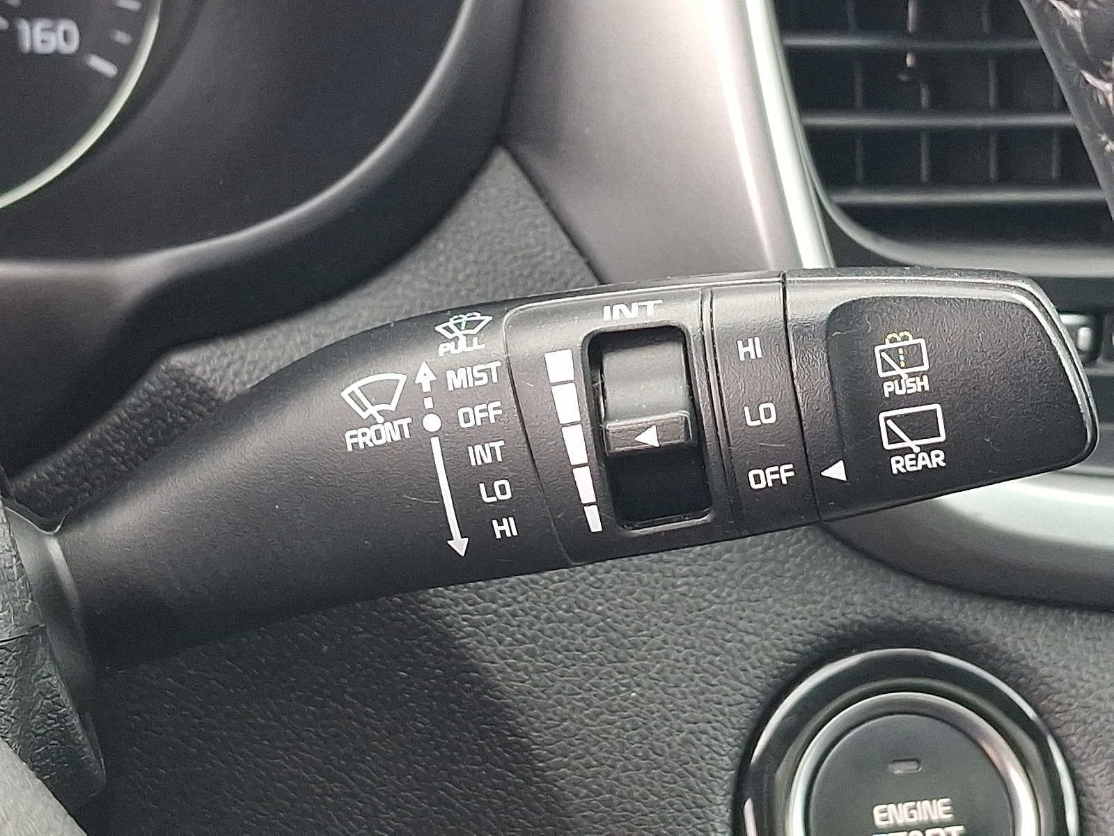 Used 2020 Kia Sorento S AWD/4WD image 26