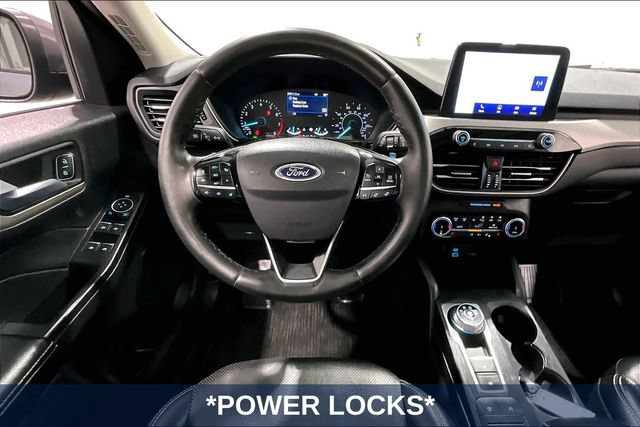 Used 2022 Ford Escape SEL w/ Equipment Group 302A AWD/4WD image 11