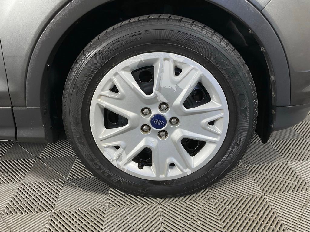 Used 2016 Ford Escape S image 10