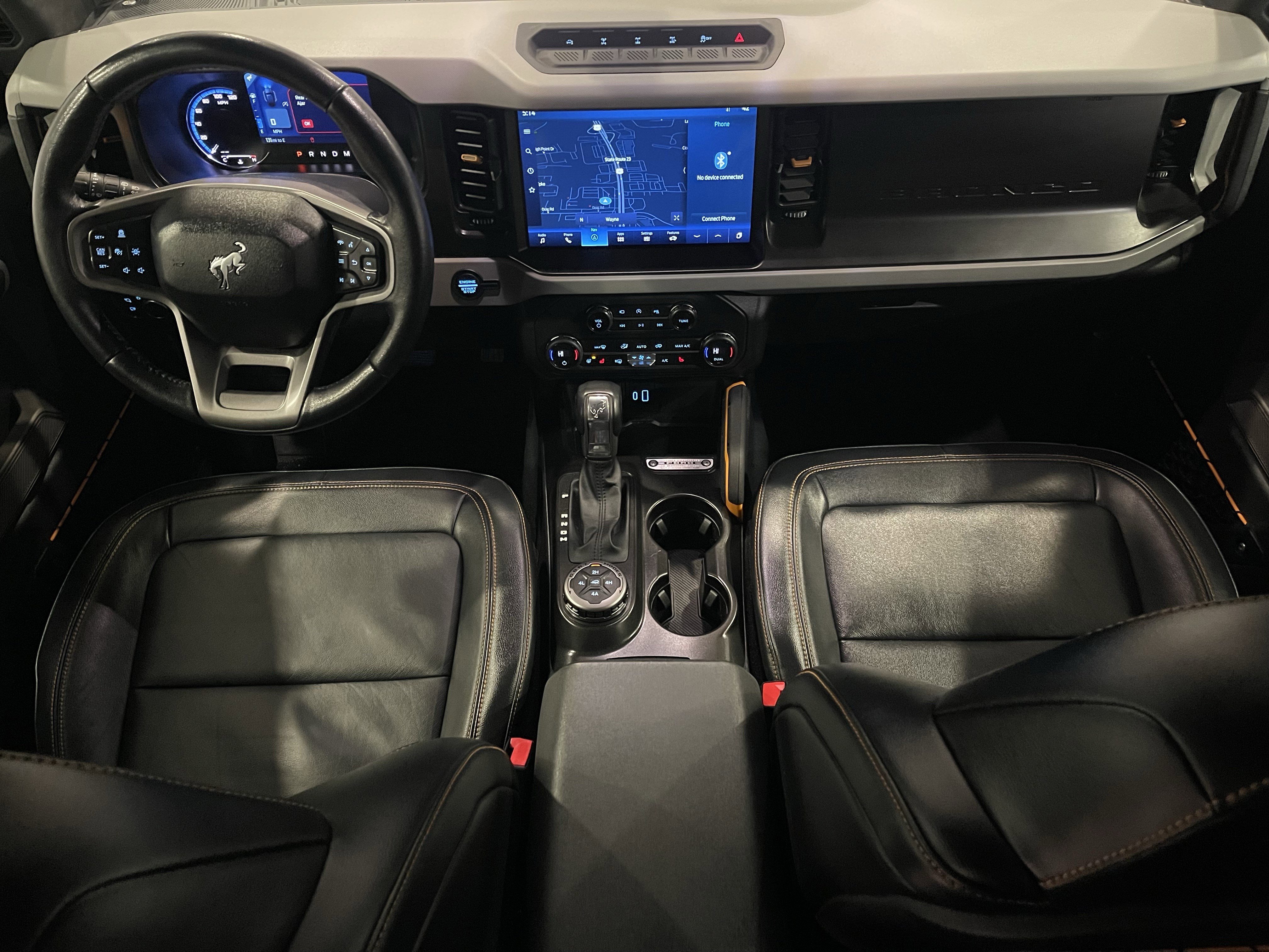 Used 2021 Ford Bronco Badlands image 16