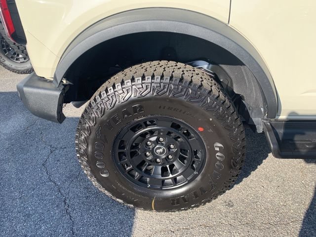 New 2026 Ford Bronco Outer Banks w/ Sasquatch Package AWD/4WD image 38
