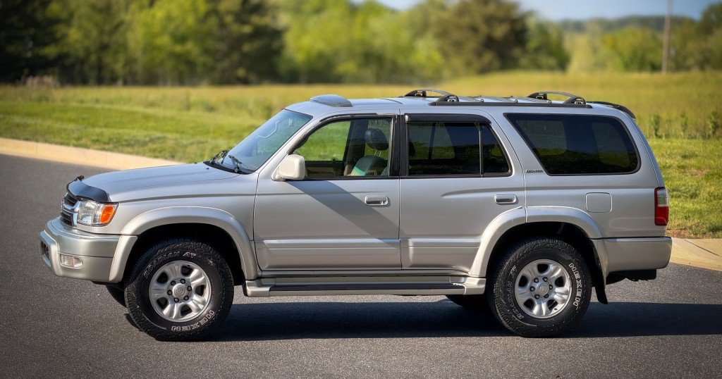 Used 2002 Toyota 4Runner Limited AWD/4WD image 7